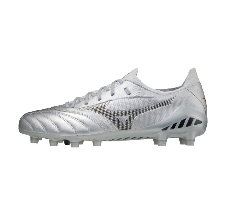 Mizuno Morelia Cool Grey left